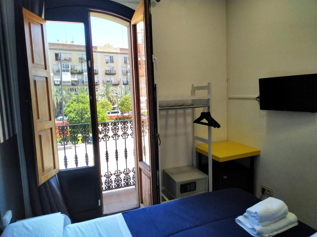 Gasthof Flats Friends Plaza De La Reina 2*