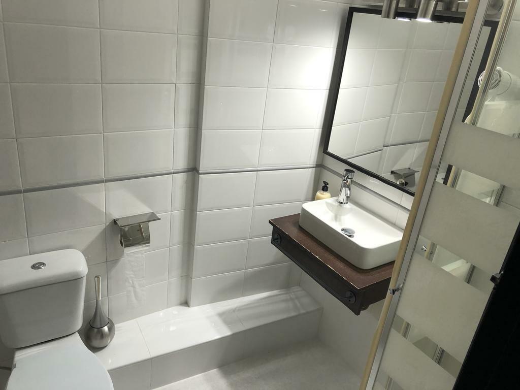 Flats Friends Plaza De La Reina Gasthof 2*